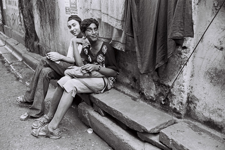 2003 Avishek - Jong en gay in India 2/4
